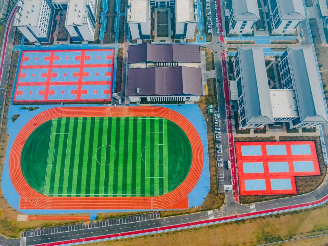 操场 0792-7137272